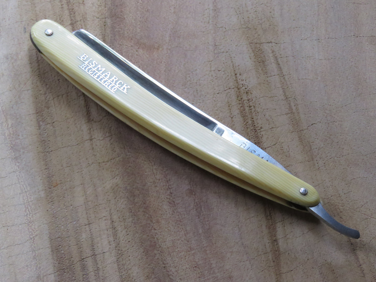 Vintage Bismarck straight razor (VR87) – Bundubeard