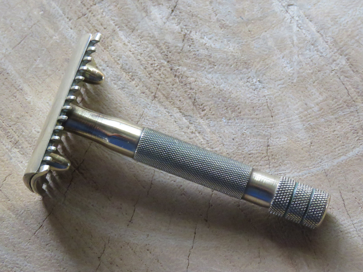 Rotbart safety razor 'Mond Extra' early edition (V329) – Bundubeard