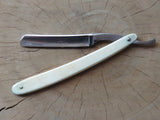 Wilkinson 'Pall Mall' straight razor (VR77)