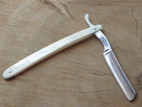 Wilkinson 'Pall Mall' straight razor (VR77)