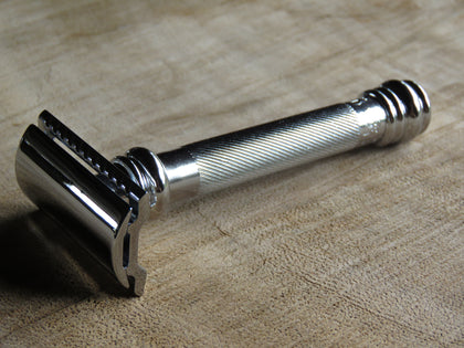 Two piece safety razors
