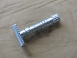 Pearl Flexi adjustable open comb razor