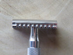 Yaqi 1.5 Sentinel stainless steel head with Razo handle (UR22)