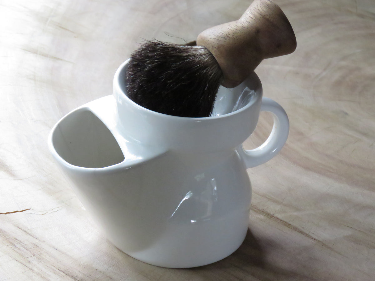 Vintage scuttle 2 – Bundubeard