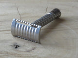 The META-4 Safety Razor | Flare Tip Series | 316 L Stainless | Clog Proof (UR17)