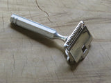 Ever ready 1912 British made single edge razor (V288)