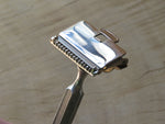 Ever ready 1912 British made single edge razor (V288)