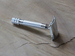 Merkur 15c  three piece razor (UR11)