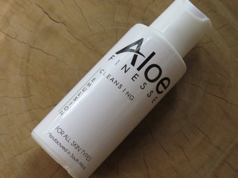 Aloe Finesse cleansing emulsion