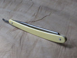 W.H. Morley and sons Clover brand razor (VR17)