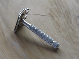 Minora open comb (V362)