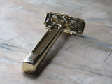 Twin blade safety razor DE33