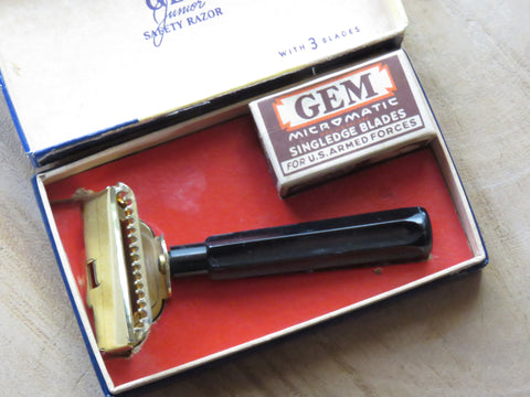 Gem Junior Parade  (V378)