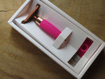 'The Bomb'  Safety Razor DE26