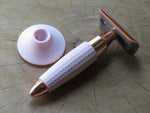 'The Bomb'  Safety Razor DE26