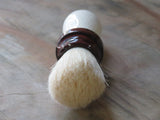 Arno brush in faux ivory
