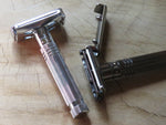 Adjustable safety razor. DE27