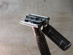 Adjustable safety razor. DE27