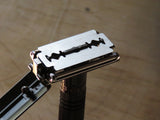 Adjustable safety razor. DE27