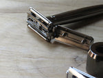 Adjustable safety razor. DE29