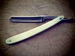 Wilkinson 'Pall Mall' straight razor (VR77)