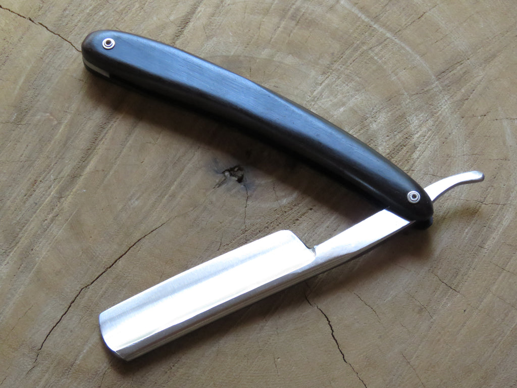 Straight Razor. Gold Dollar SW10 – Bundubeard