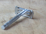 Pearl K2 3-piece dual handle safety razor.