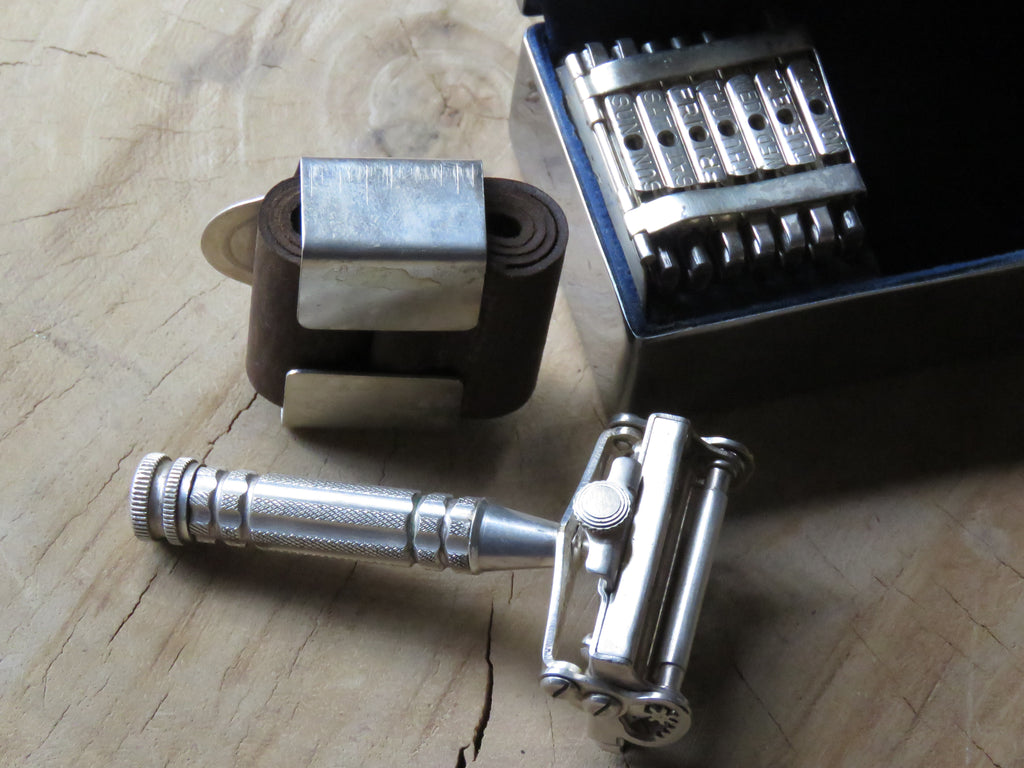 7 Day Razor Set Red Injun Wilkinson razor Empire model 7 day set (V278) – Bundubeard