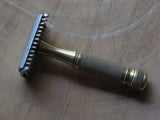 SEGAL razor, early 1930's (V205)