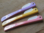 Flamingo ML folding eyebrow razor