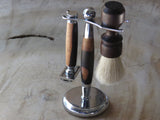 Hardekool razor, brush and stand set in Heartwood/Sapwood (HKS5)