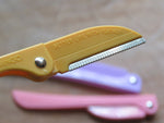 Flamingo S folding face razor