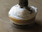 Kameelperd's kick shaving soap.