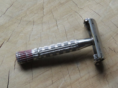 Gillette Red tip C1 1957 (V264)