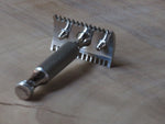 Wade and Butcher safety razor (V213)