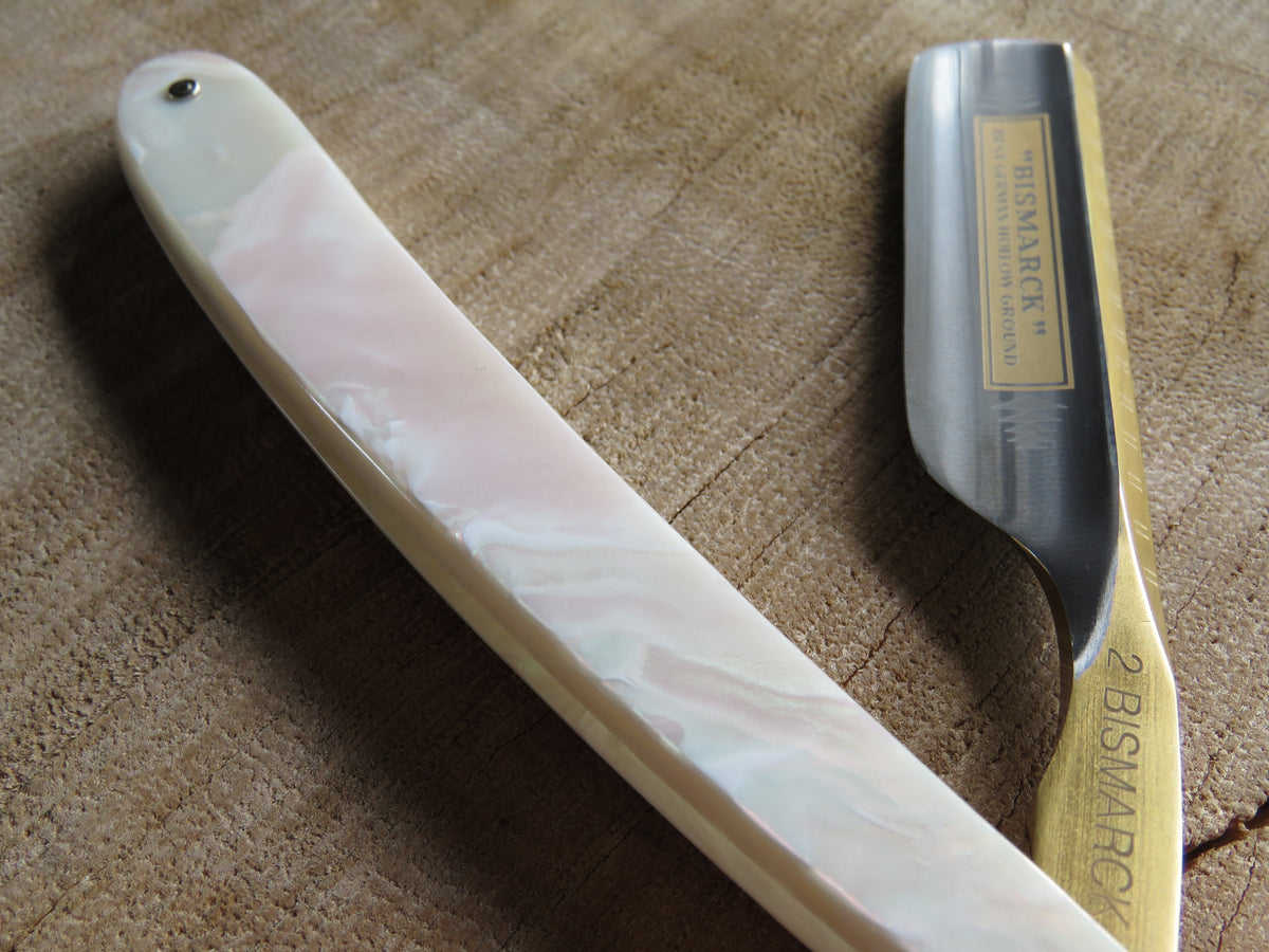 Dovo straight razor 26820 White acrylic pearl – Bundubeard