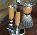 Razor, stand and brush. All metal set with handles and stand wrapped to a light wood apprearance. - Bundubeard