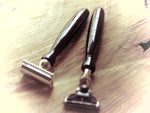 Cartridge/Safety Razor in black bakelite - Bundubeard